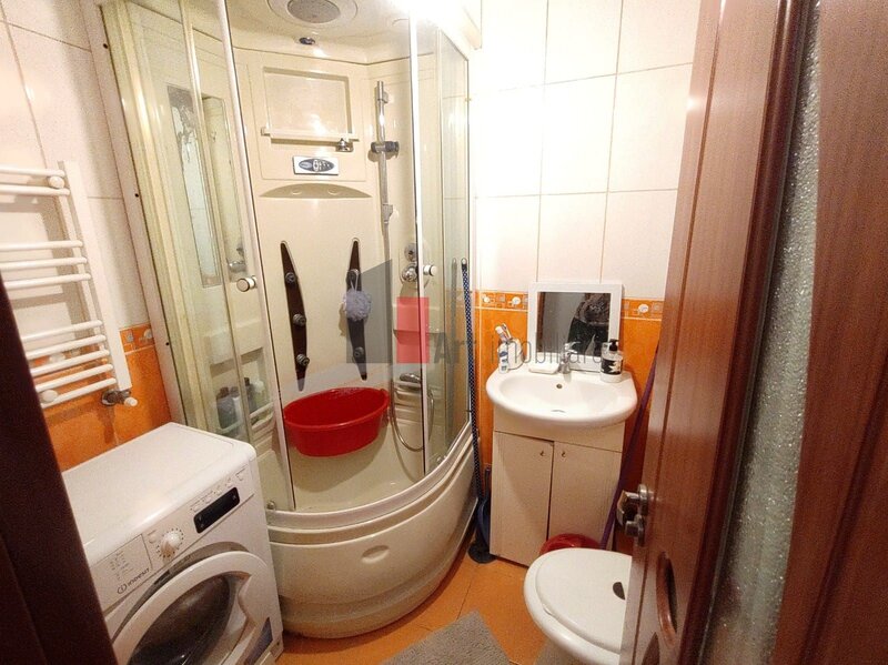 Uioara- Huedin Vanzare apartament 3 camere