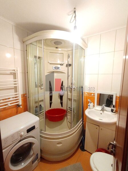 Uioara- Huedin Vanzare apartament 3 camere